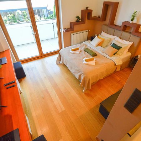 Spacious Studio Park City Novi Sad Dış mekan fotoğraf